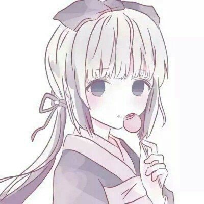 女子穿睡衣买12万黄金首饰店主报警